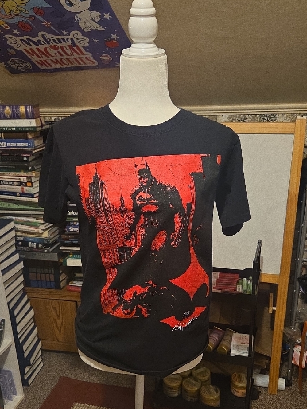 Batman Shirt Mens Small Offical